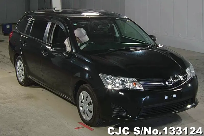 2013 Toyota / Corolla Fielder Stock No. 133124