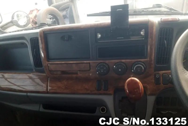 2013 Mitsubishi / Canter Stock No. 133125