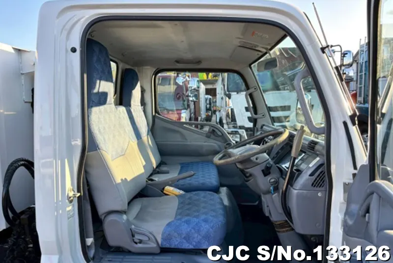 2006 Mitsubishi / Canter Stock No. 133126