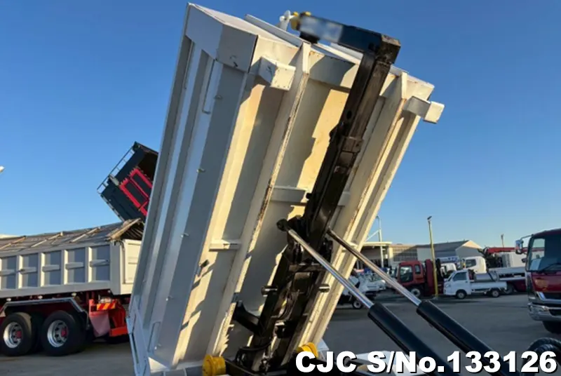 2006 Mitsubishi / Canter Stock No. 133126