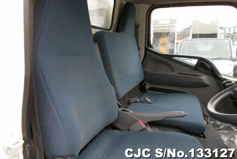 2015 Mitsubishi / Canter Stock No. 133127