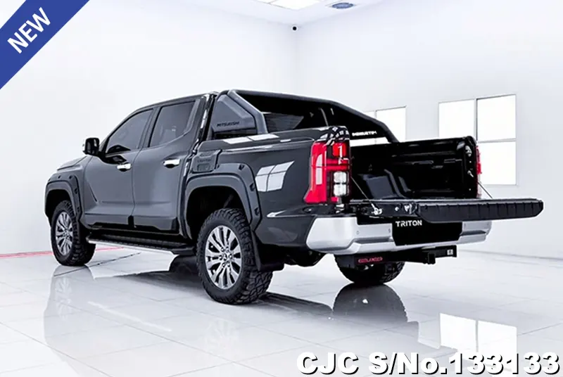 2024 Mitsubishi / Triton Stock No. 133133