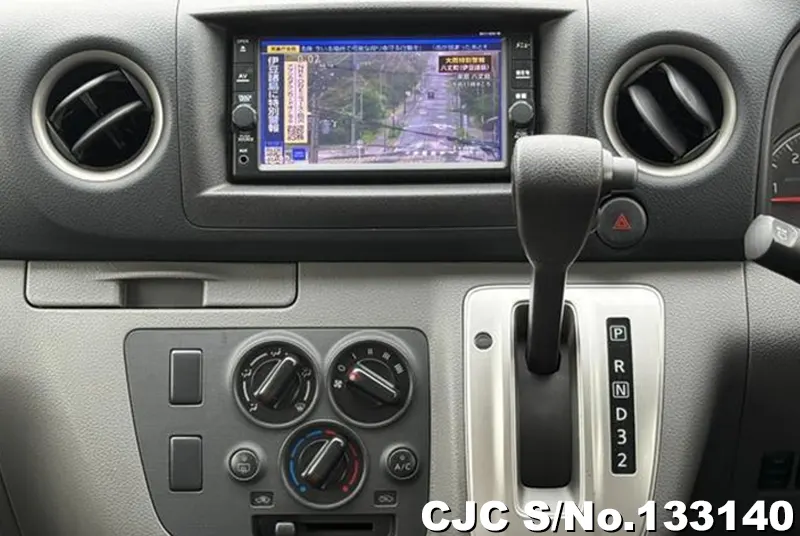 2019 Nissan / Caravan Stock No. 133140