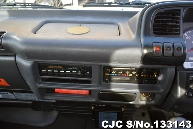 2006 Isuzu / Elf Stock No. 133143