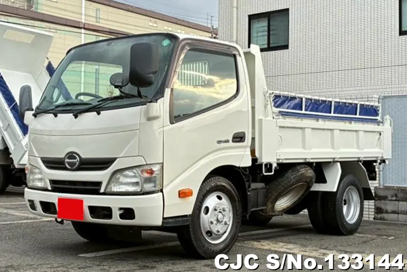 2014 Hino / Dutro Stock No. 133144