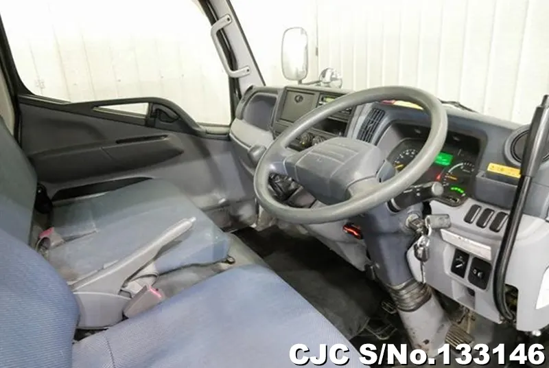 2014 Mitsubishi / Canter Stock No. 133146