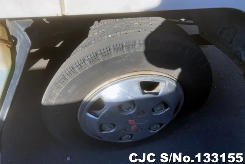 1990 Mitsubishi / Canter Stock No. 133155