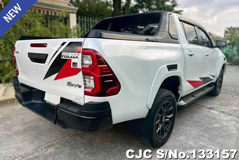 2022 Toyota / Hilux / Revo Stock No. 133157