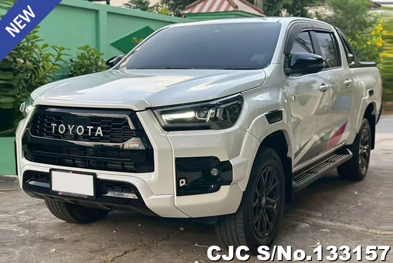 2022 Toyota / Hilux / Revo Stock No. 133157