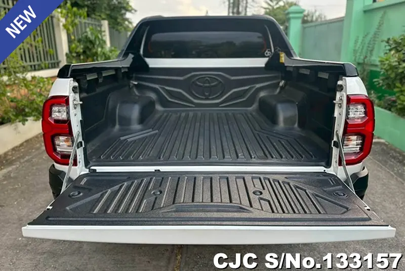 2022 Toyota / Hilux / Revo Stock No. 133157