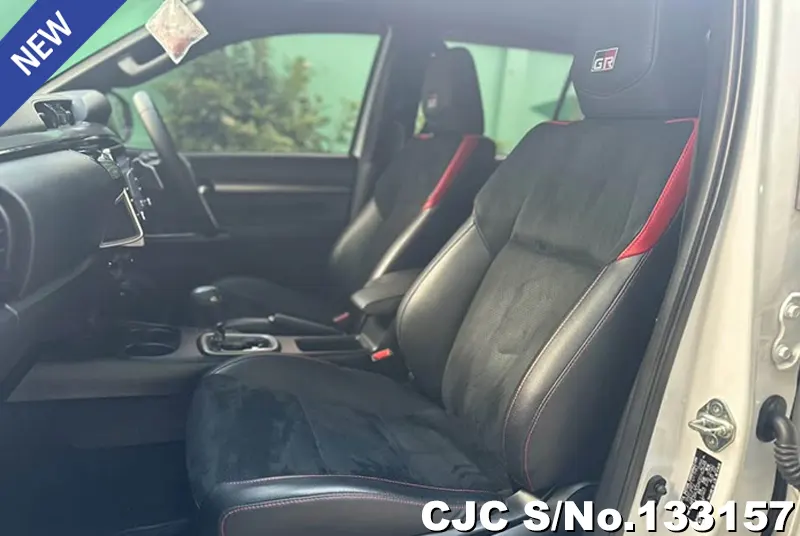 2022 Toyota / Hilux / Revo Stock No. 133157