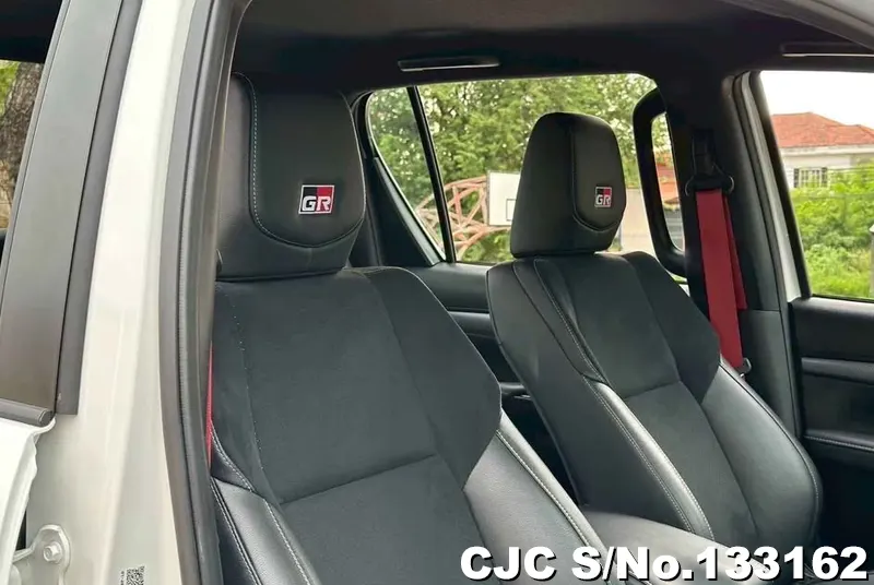 2024 Toyota / Hilux / Revo Stock No. 133162