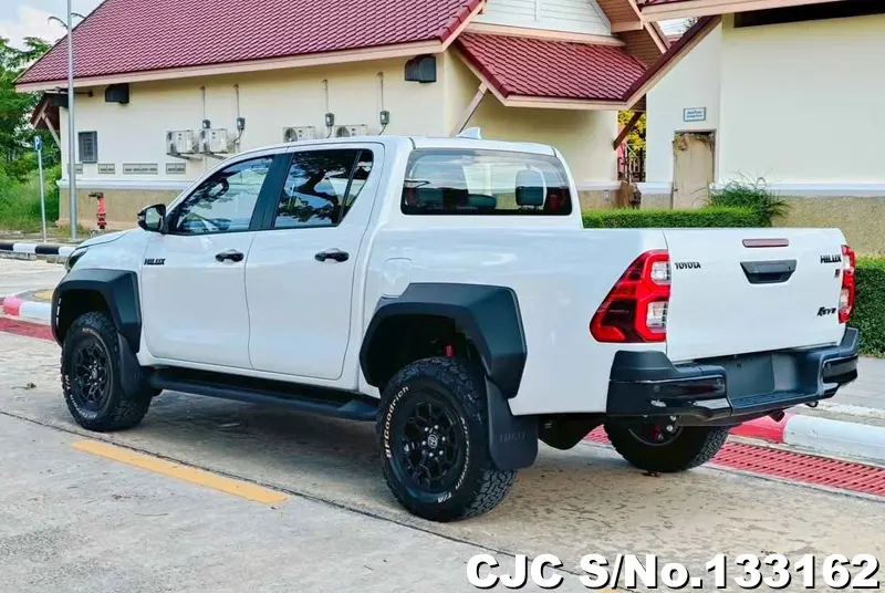 2024 Toyota / Hilux / Revo Stock No. 133162