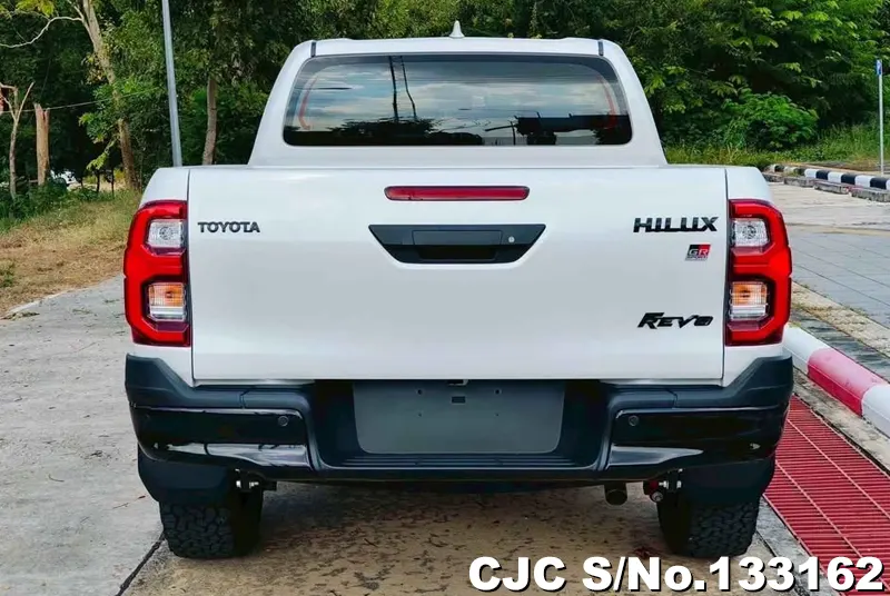 2024 Toyota / Hilux / Revo Stock No. 133162