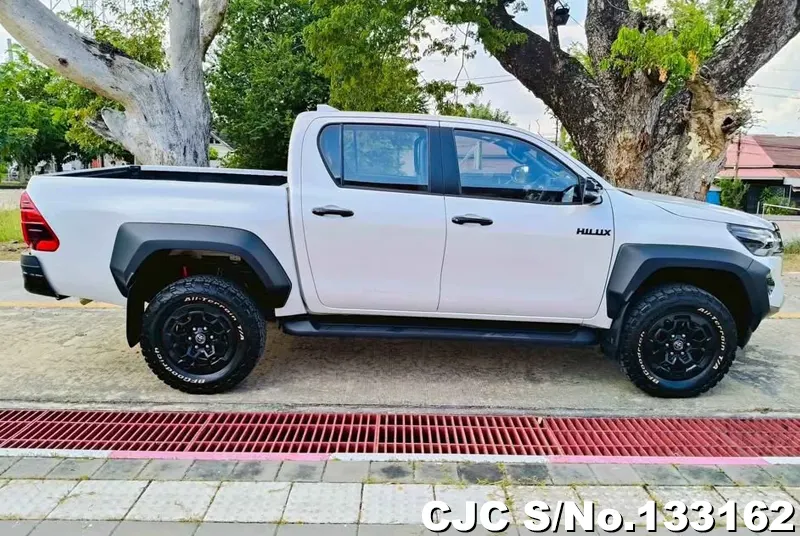 2024 Toyota / Hilux / Revo Stock No. 133162