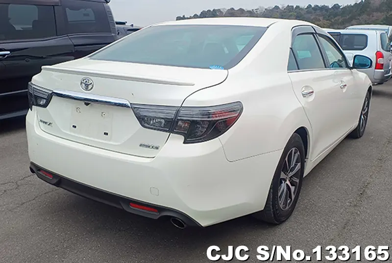 2017 Toyota / Mark X Stock No. 133165