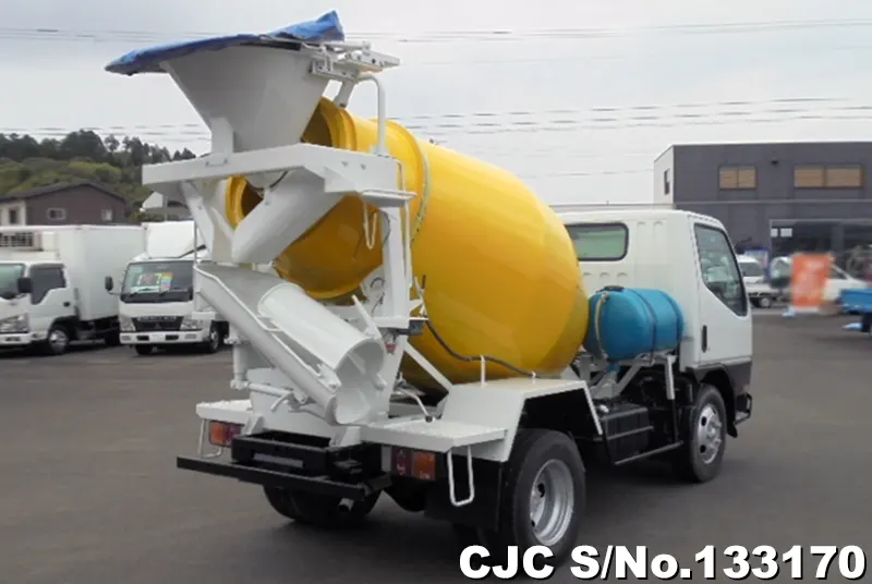 2001 Mitsubishi / Canter Stock No. 133170