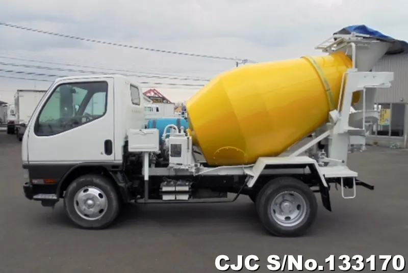 2001 Mitsubishi / Canter Stock No. 133170