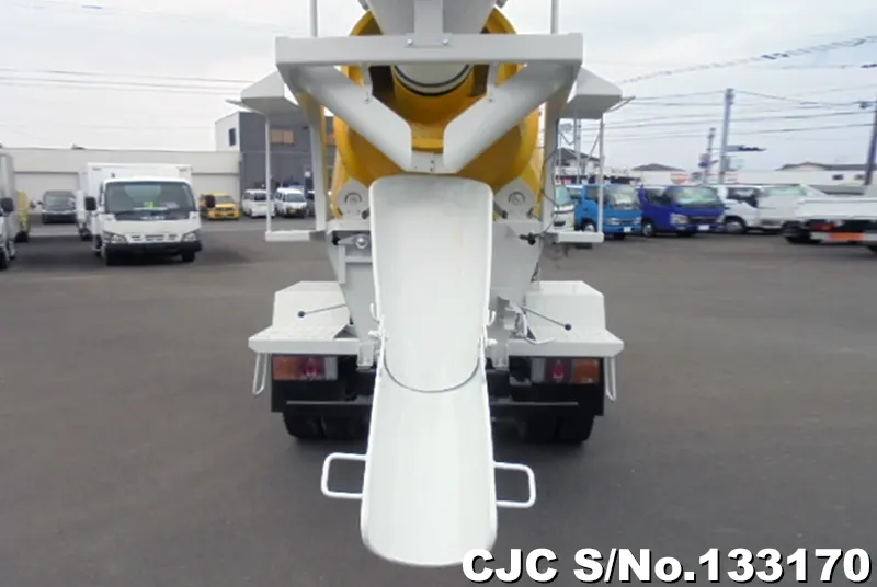 2001 Mitsubishi / Canter Stock No. 133170