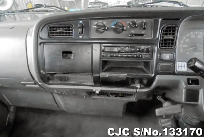 2001 Mitsubishi / Canter Stock No. 133170