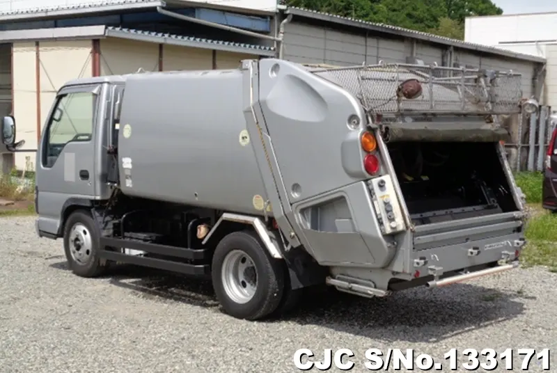 2004 Nissan / Condor Stock No. 133171