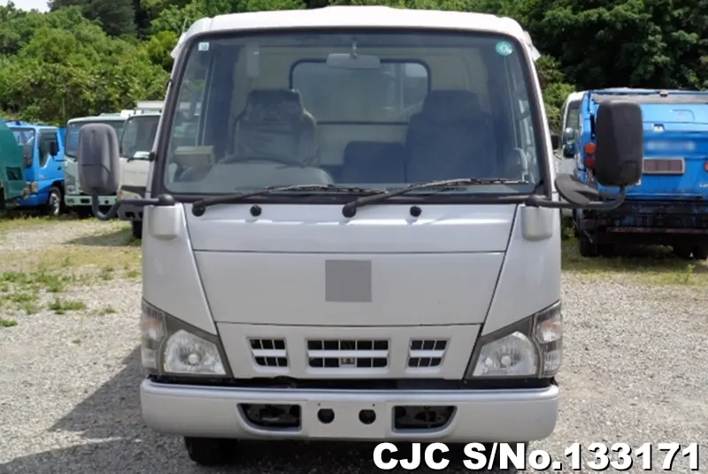 2004 Nissan / Condor Stock No. 133171