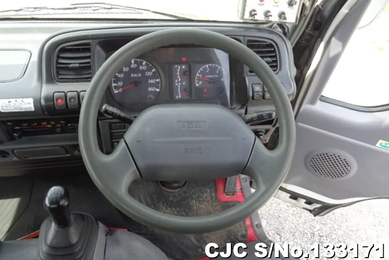 2004 Nissan / Condor Stock No. 133171