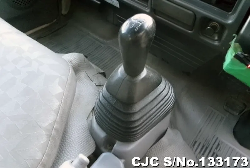 2007 Isuzu / Elf Stock No. 133173