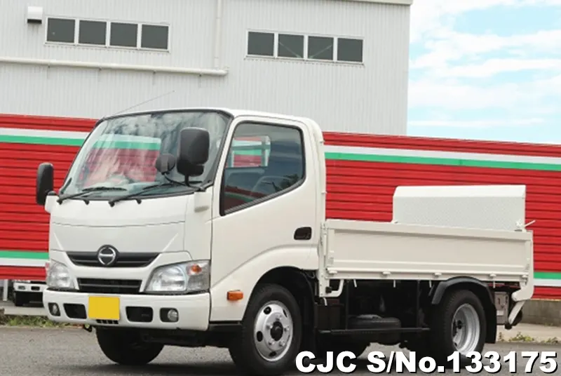 2012 Hino / Dutro Stock No. 133175