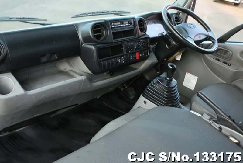 2012 Hino / Dutro Stock No. 133175