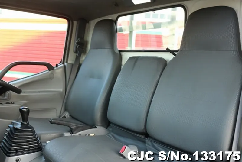 2012 Hino / Dutro Stock No. 133175