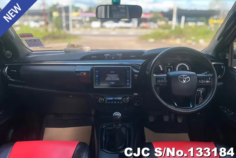 2019 Toyota / Hilux / Revo Rocco Stock No. 133184