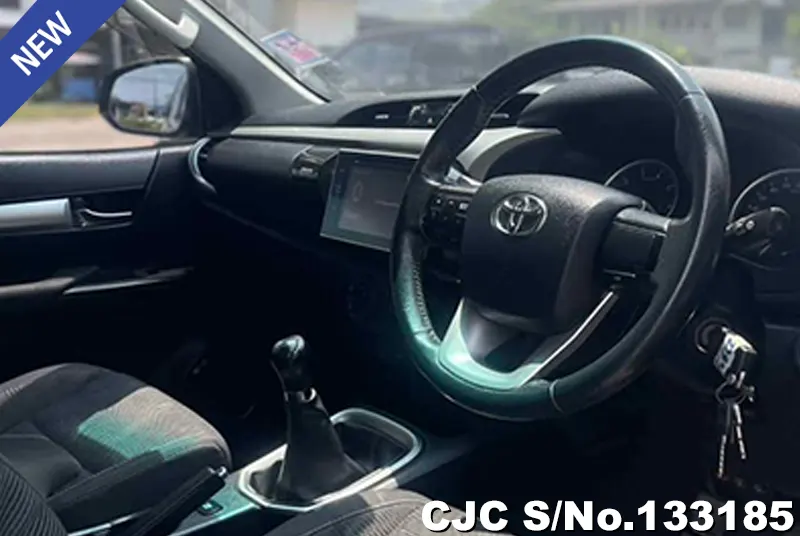 2019 Toyota / Hilux / Revo Stock No. 133185
