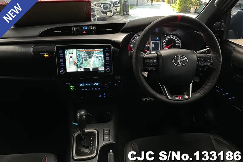 2023 Toyota / Hilux / Revo Stock No. 133186