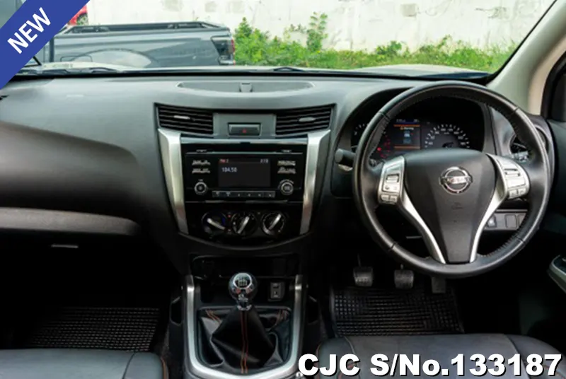 2020 Nissan / Navara Stock No. 133187
