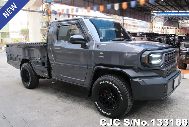 2025 Toyota / Hilux / Champ Stock No. 133188