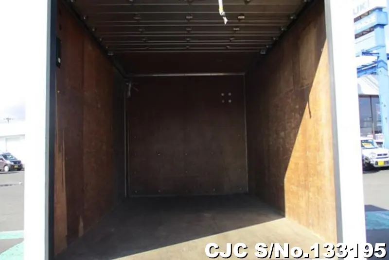 2004 Mitsubishi / Canter Stock No. 133195