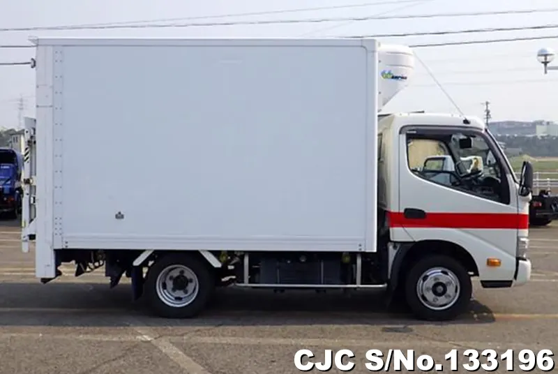 2018 Hino / Dutro Stock No. 133196
