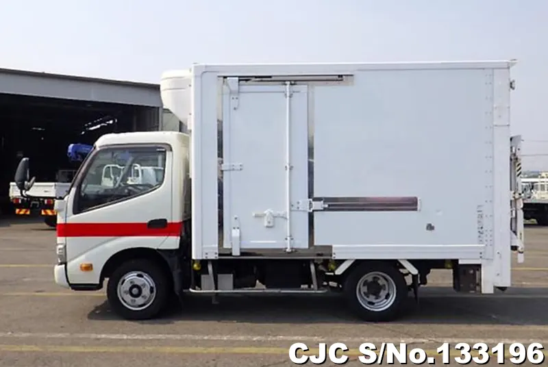 2018 Hino / Dutro Stock No. 133196