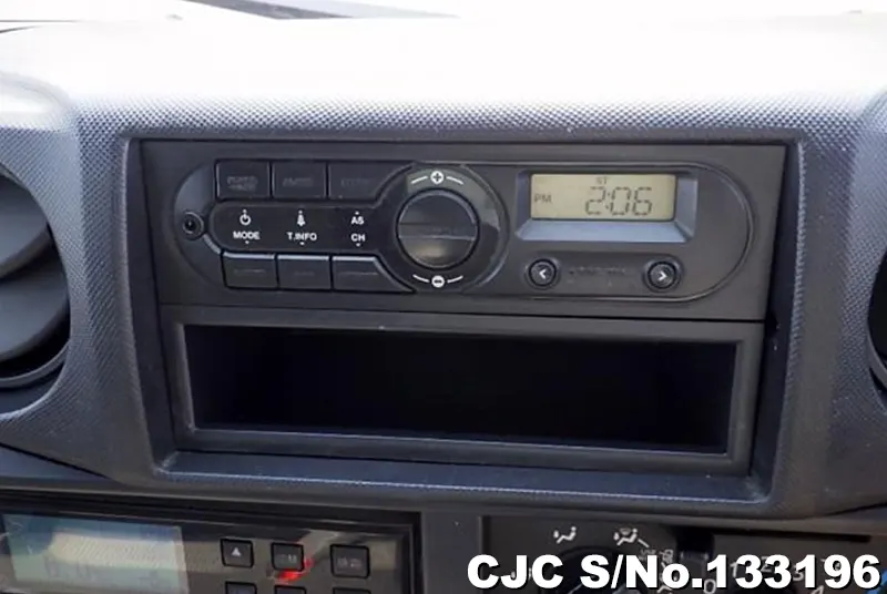 2018 Hino / Dutro Stock No. 133196