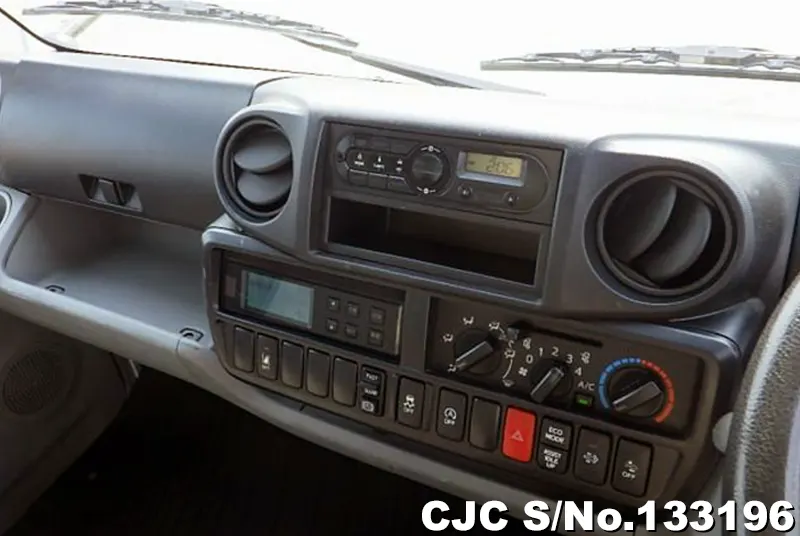 2018 Hino / Dutro Stock No. 133196