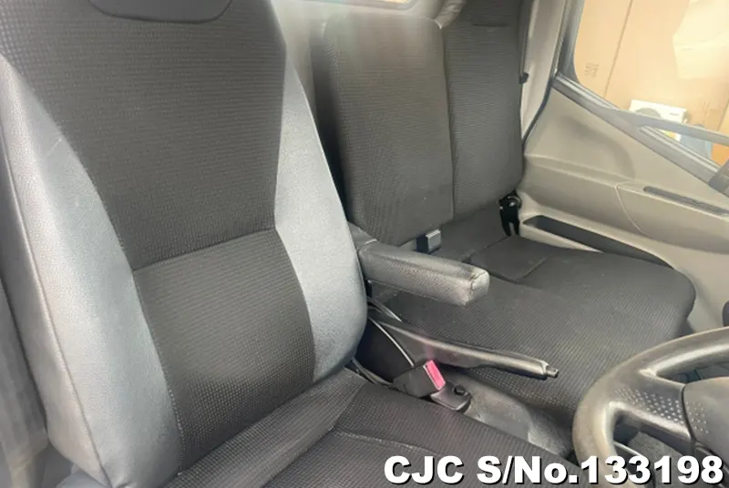 2016 Mitsubishi / Canter Stock No. 133198