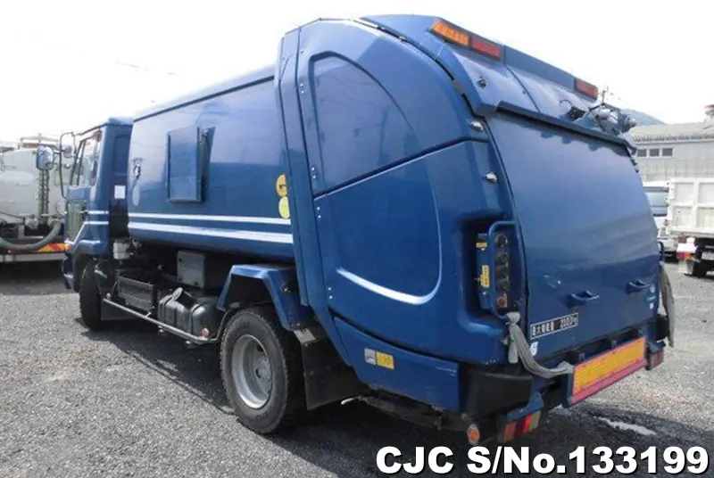 2010 Nissan / Condor Stock No. 133199