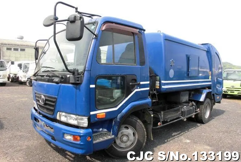 2010 Nissan / Condor Stock No. 133199