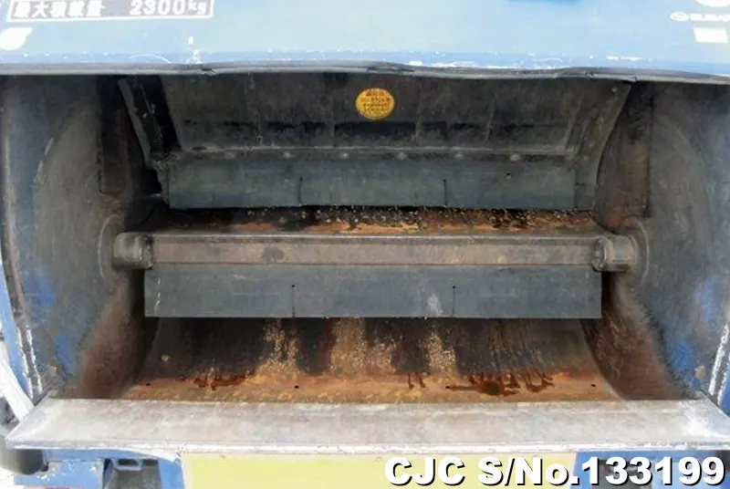 2010 Nissan / Condor Stock No. 133199