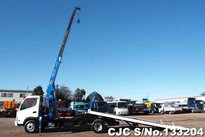 2000 Hino / Dutro Stock No. 133204