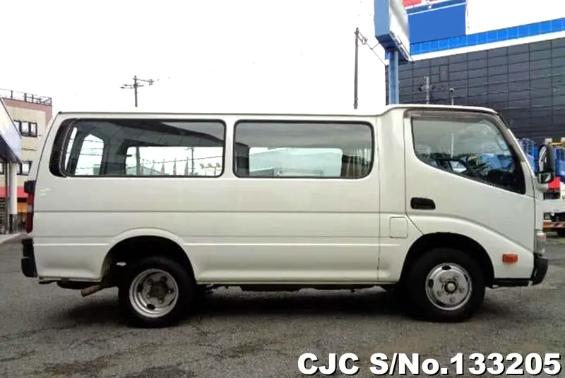 2015 Toyota / Dyna Stock No. 133205