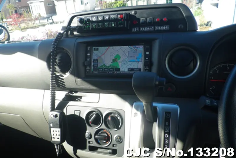 2017 Nissan / Caravan Stock No. 133208