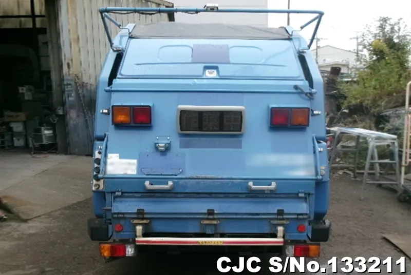 2013 Hino / Dutro Stock No. 133211