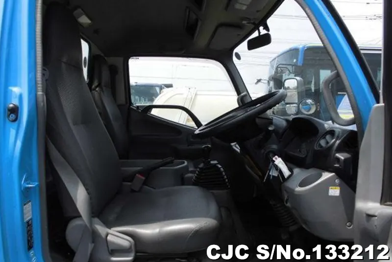 2014 Hino / Dutro Stock No. 133212